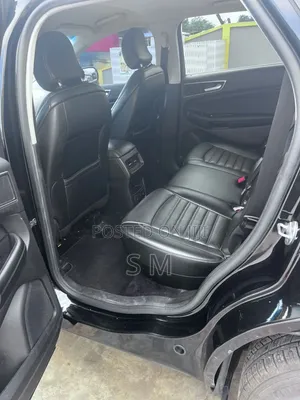 Ford Edge SE 4dr SUV AWD (2.0L 4cyl Turbo 6A) 2015 Black