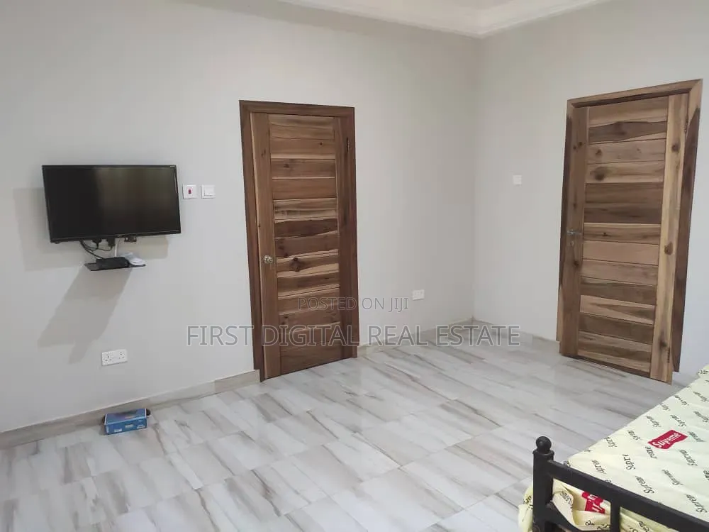Furnished 4bdrm Apartment in First Digital Real, Ga South Municipal