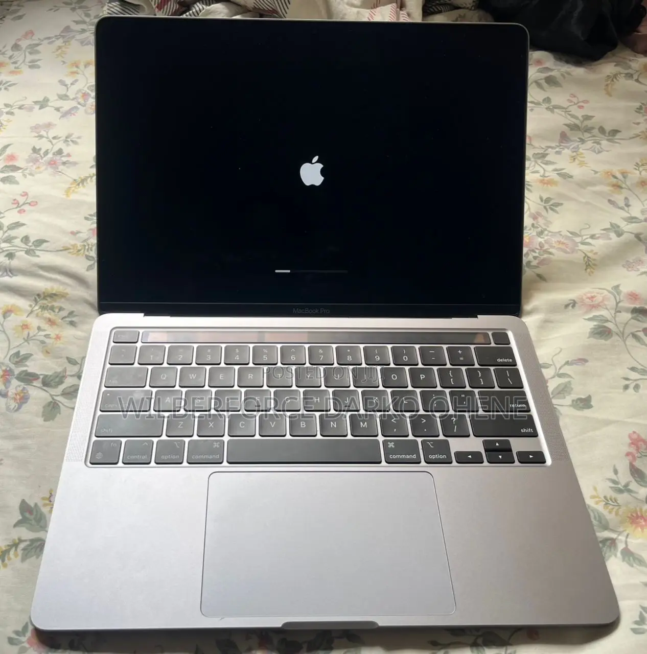 Laptop Apple MacBook Pro 2020 16GB Apple M1 Pro SSD 1T