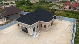 House for Sale at Atonsu Esreso