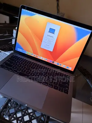 Laptop Apple MacBook Pro 2017 8GB Intel Core i5 SSD 256GB