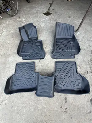 Mercedes Benz S-Class Floor Mat (Carpet)