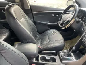 Hyundai Elantra 2015 White