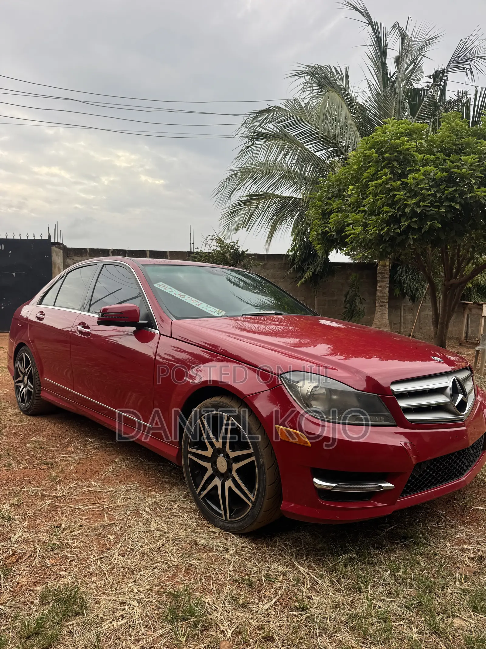 Mercedes-Benz C250 2013 Red