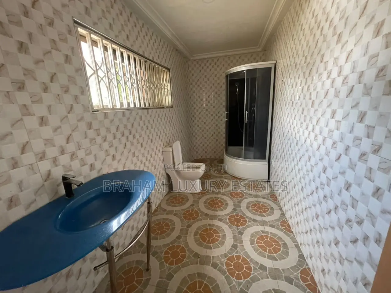 1bdrm Apartment in Braham Luxury, East Legon for rent