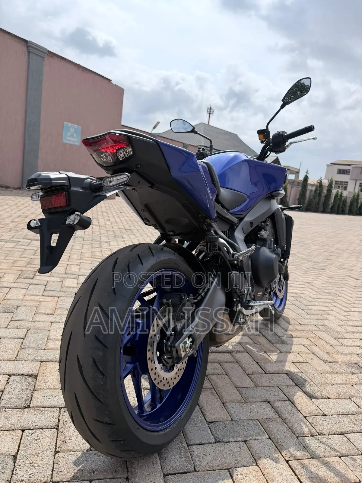 New Yamaha 2025 Blue