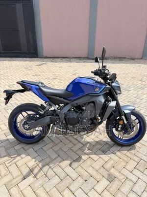 New Yamaha 2025 Blue