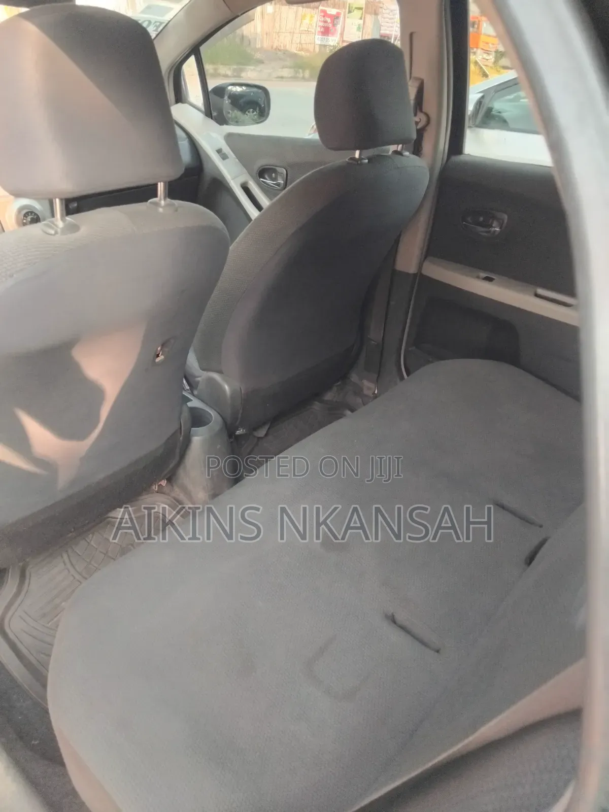 Toyota Vitz 2010 Black