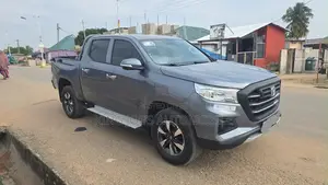 New Changan Hunter Plus 2.0 Petrol 4x4 2024 Gray