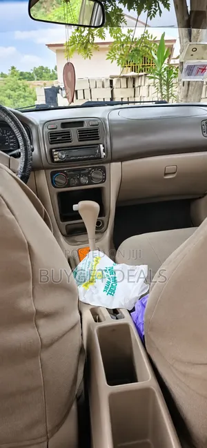 Toyota Corolla 1.5 Sedan 2002 Silver