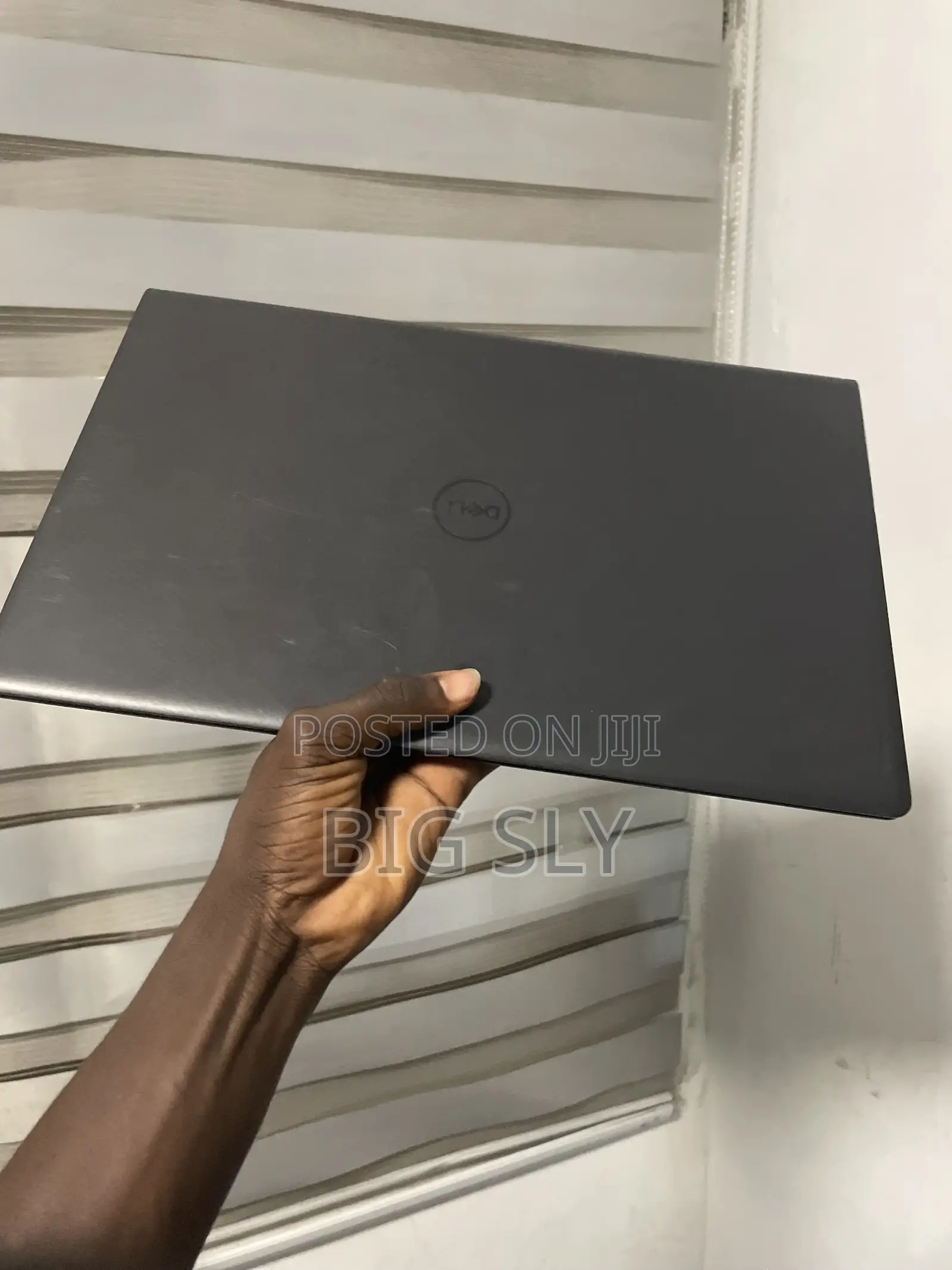 Laptop Dell Inspiron 15 8GB Intel Core i5 SSD 256GB