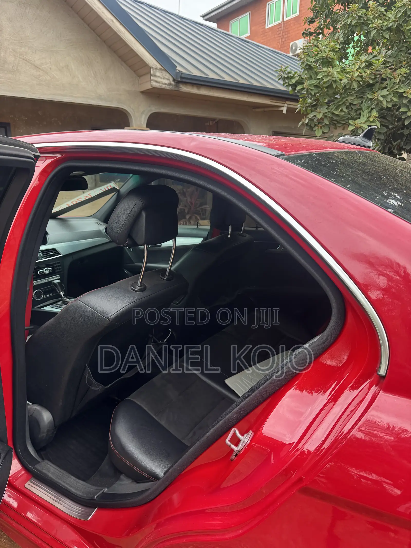 Mercedes-Benz C250 2013 Red