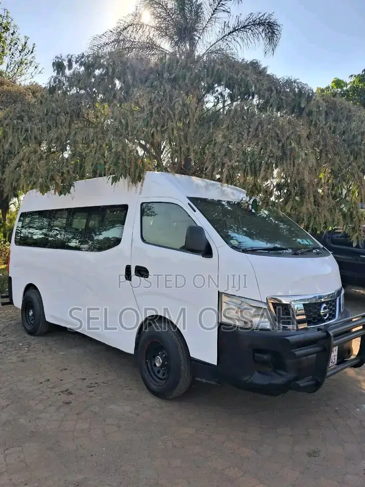 Nissan Caravan 2018 White