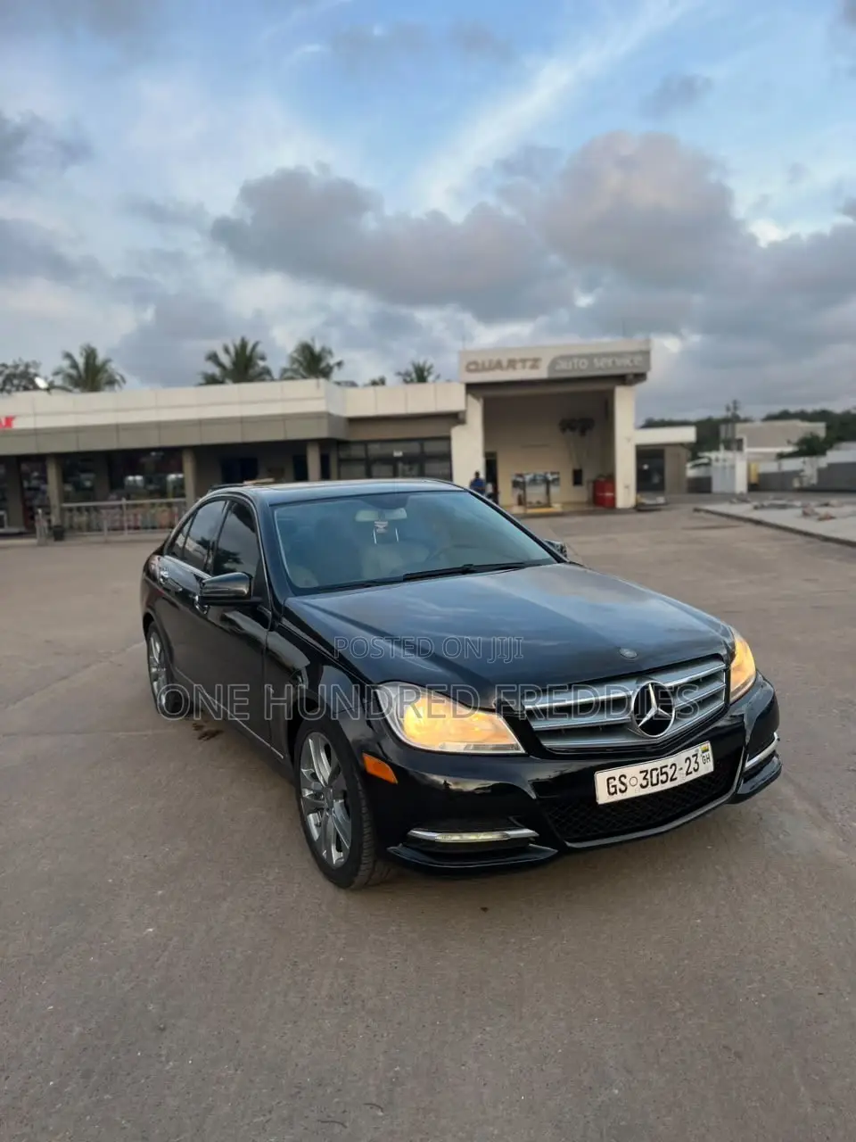 Mercedes-Benz C250 2012 Black