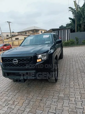 Nissan Frontier S 2024 Black