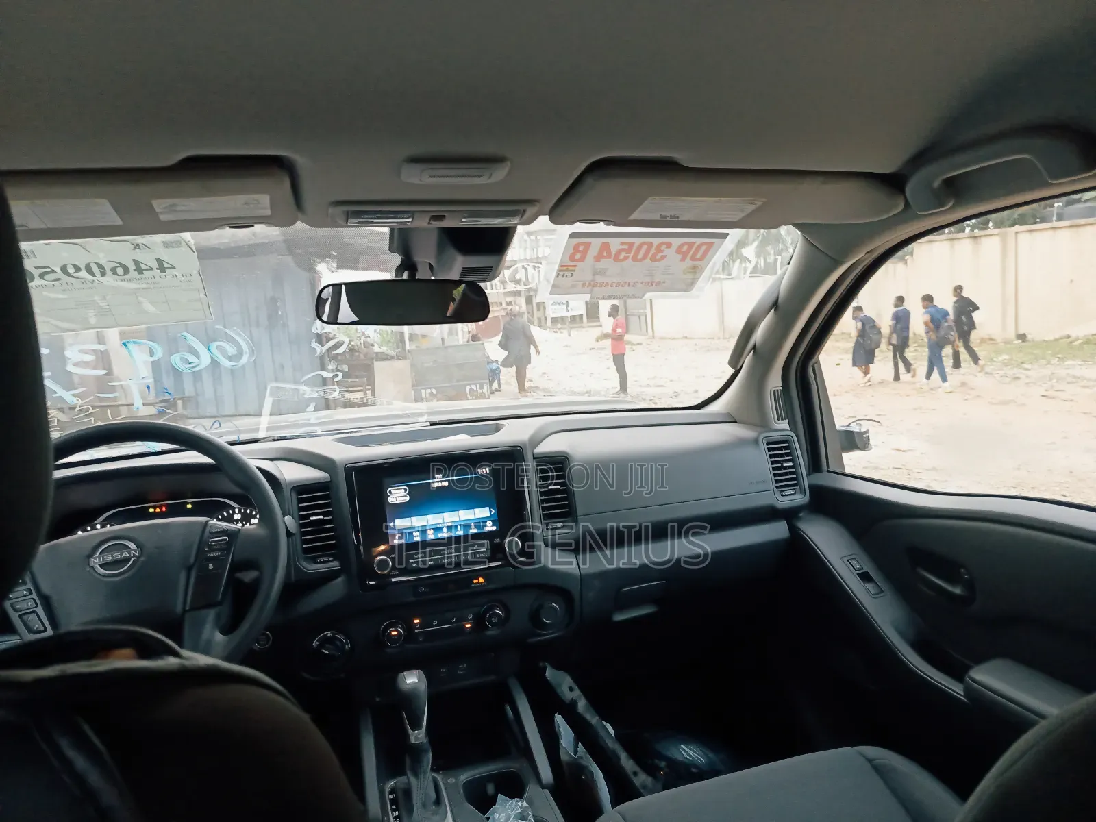 Nissan Frontier S 2024 Black