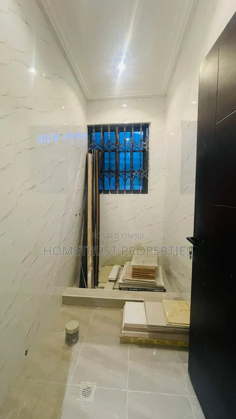 4bdrm House in Amasaman Dobro for sale