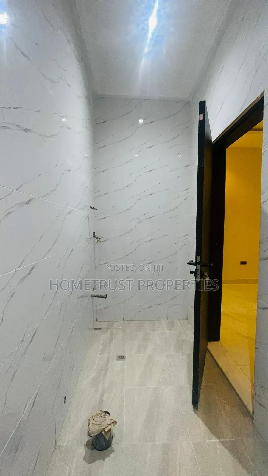 4bdrm House in Amasaman Dobro for sale