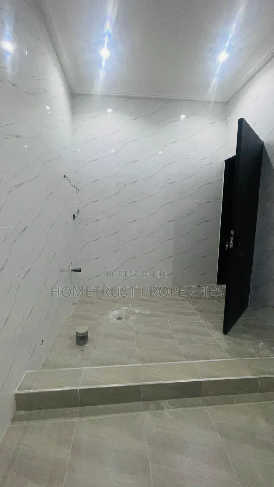4bdrm House in Amasaman Dobro for sale