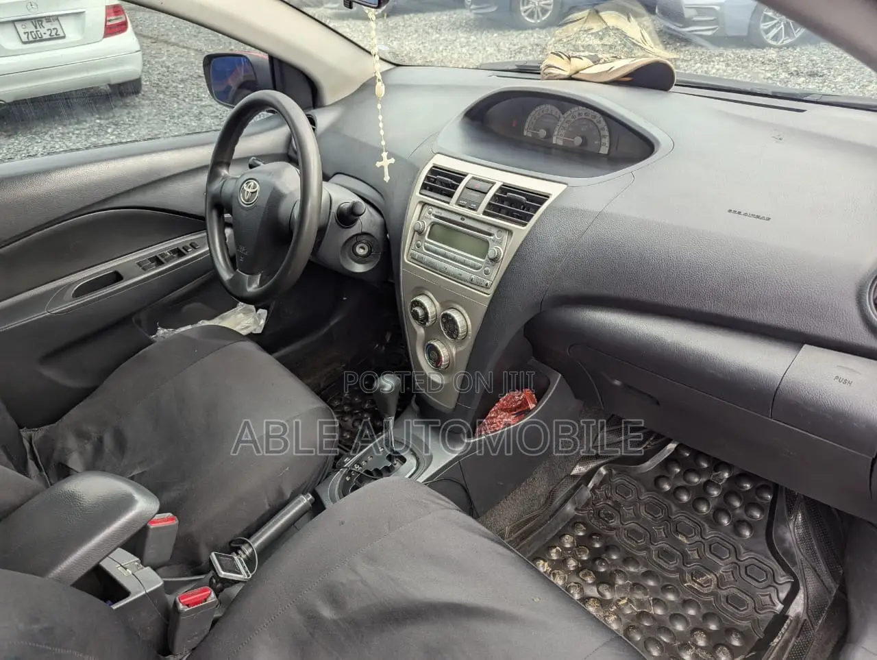 Toyota Yaris 1.5 Sedan 2008 Red