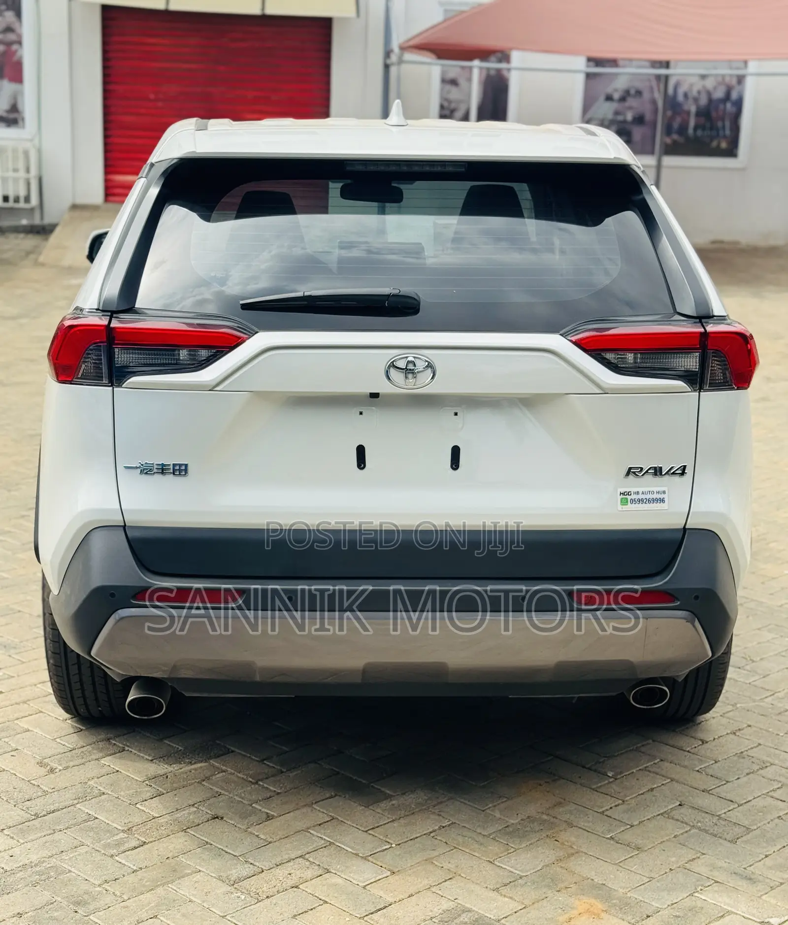 Toyota RAV4 Limited 2022 White