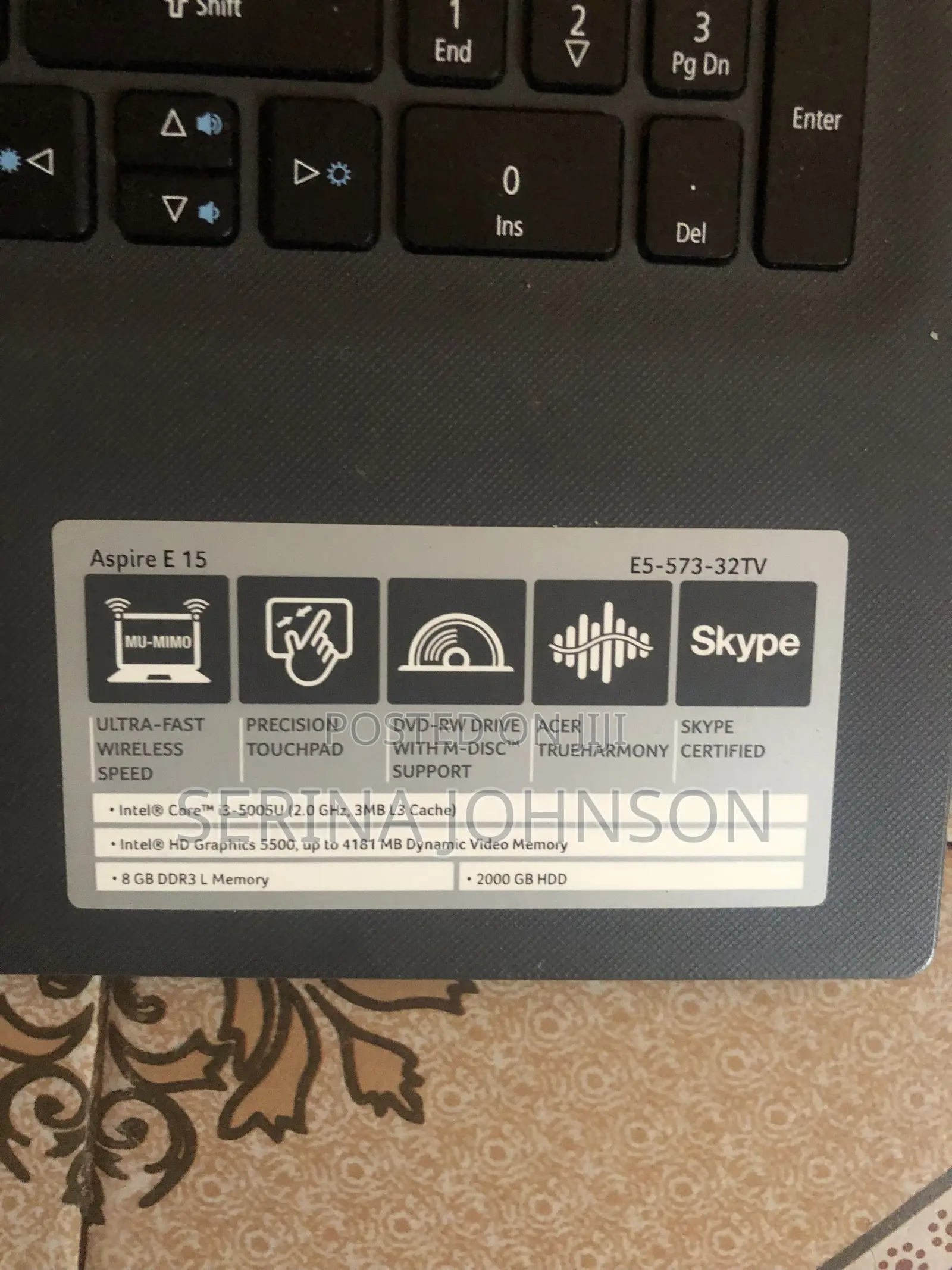 Laptop Acer Aspire E5-573 8GB Intel Core i3 HDD 320GB