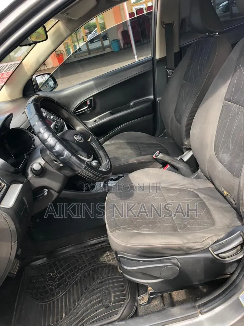 Kia Picanto 2013 Brown