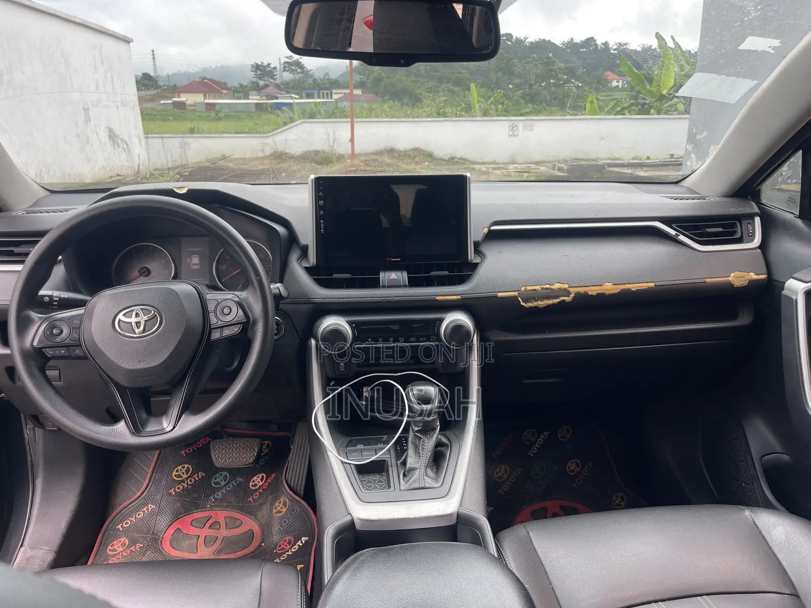 Toyota RAV4 2021 Black