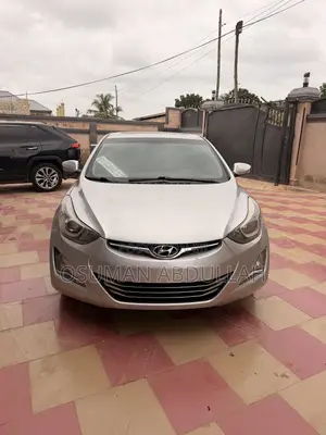 Hyundai Elantra 2015 Silver