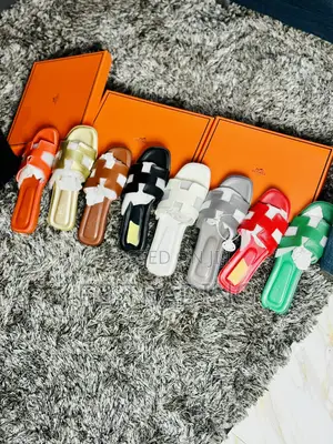 Quality Hermes Slippers _ Ladies Slippers in Box