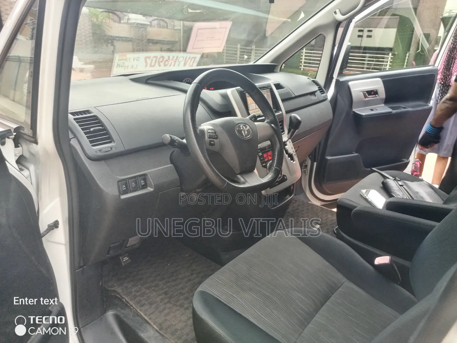 Toyota Voxy 2012 White