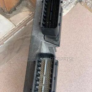 Hyundai Santa Fe Engine Control Module 39109-3e627