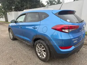 Hyundai Tucson 2016 Blue