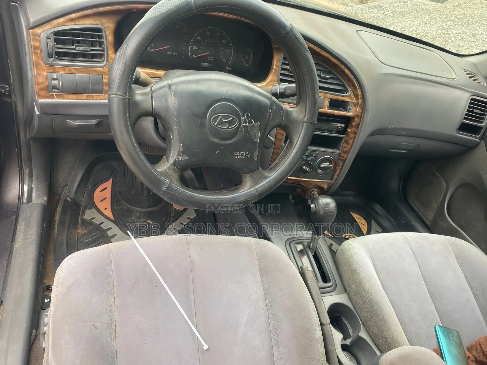 Hyundai Elantra 2004 Gray