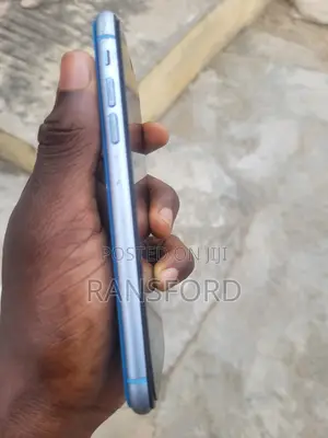 Apple iPhone XR 128 GB Blue