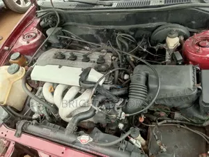 Toyota Corolla X 1.3 Automatic 2000 Red