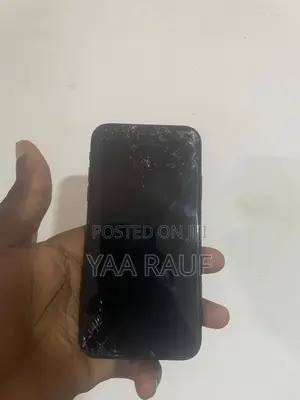 Apple iPhone XR 64 GB Black