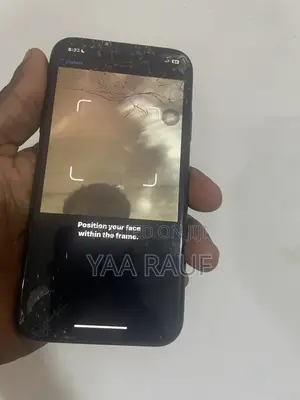 Apple iPhone XR 64 GB Black