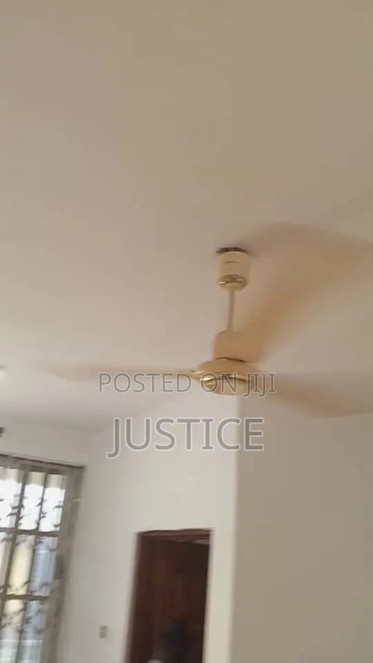 12bdrm Apartment in Ablekuma, Olebu for sale