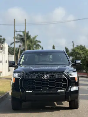 Toyota Tundra SR Double Cab 6.5' Bed 2023 Black