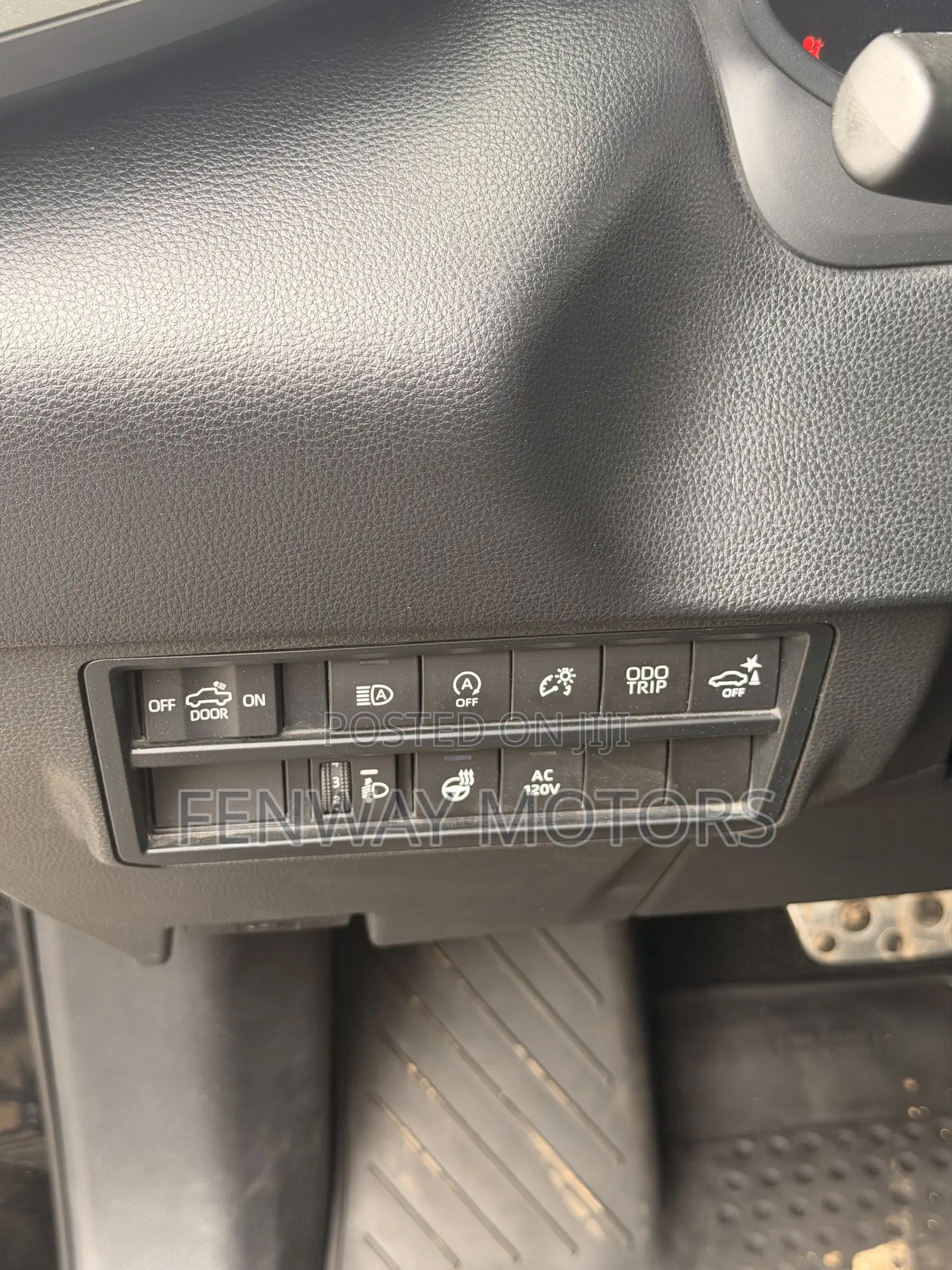 Toyota Tundra SR Double Cab 6.5' Bed 2023 Black