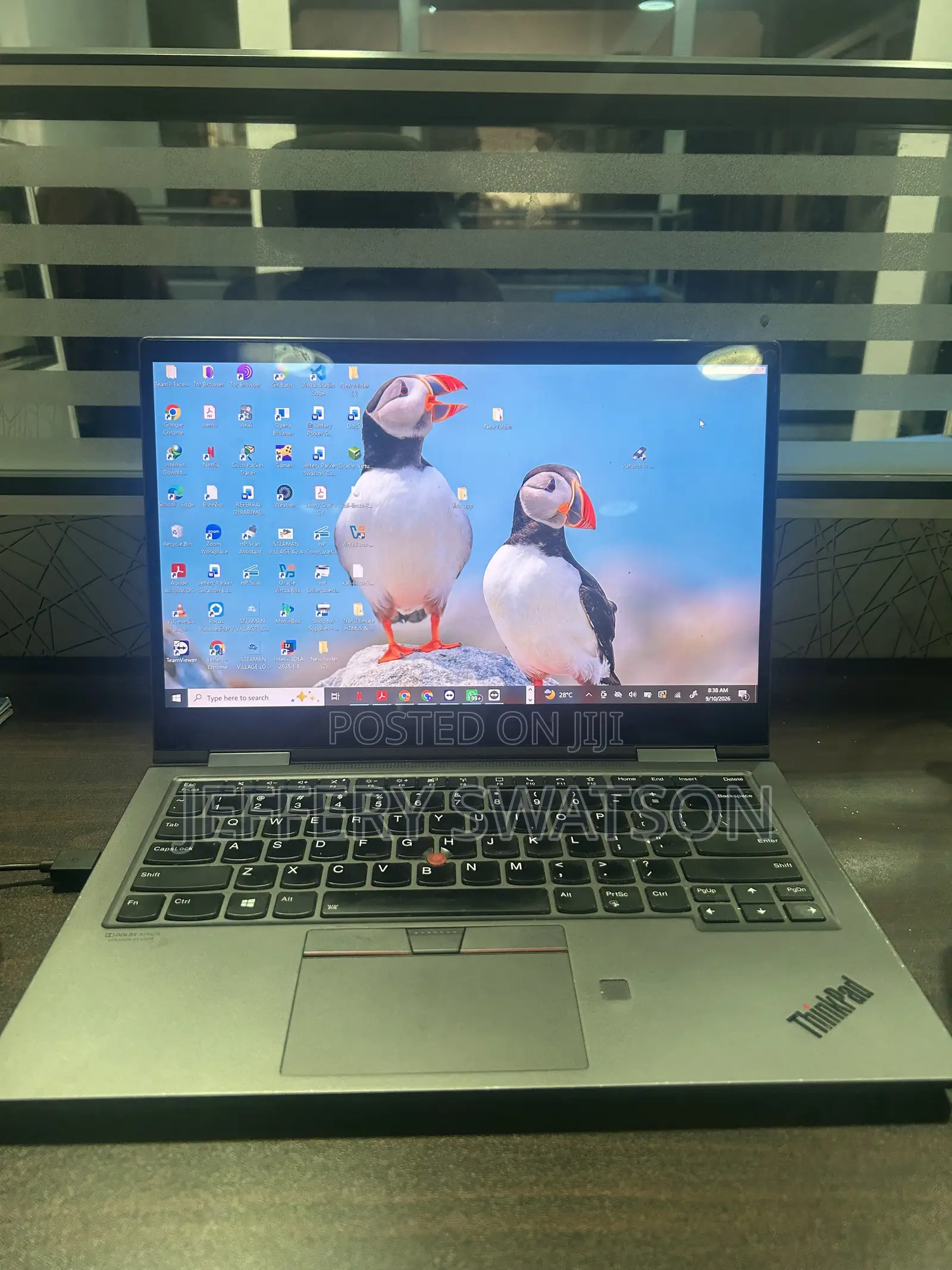 Laptop Lenovo ThinkPad X1 Yoga Gen 8 16GB Intel Core i7 SSD 256GB
