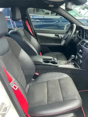Mercedes-Benz C250 2014 White