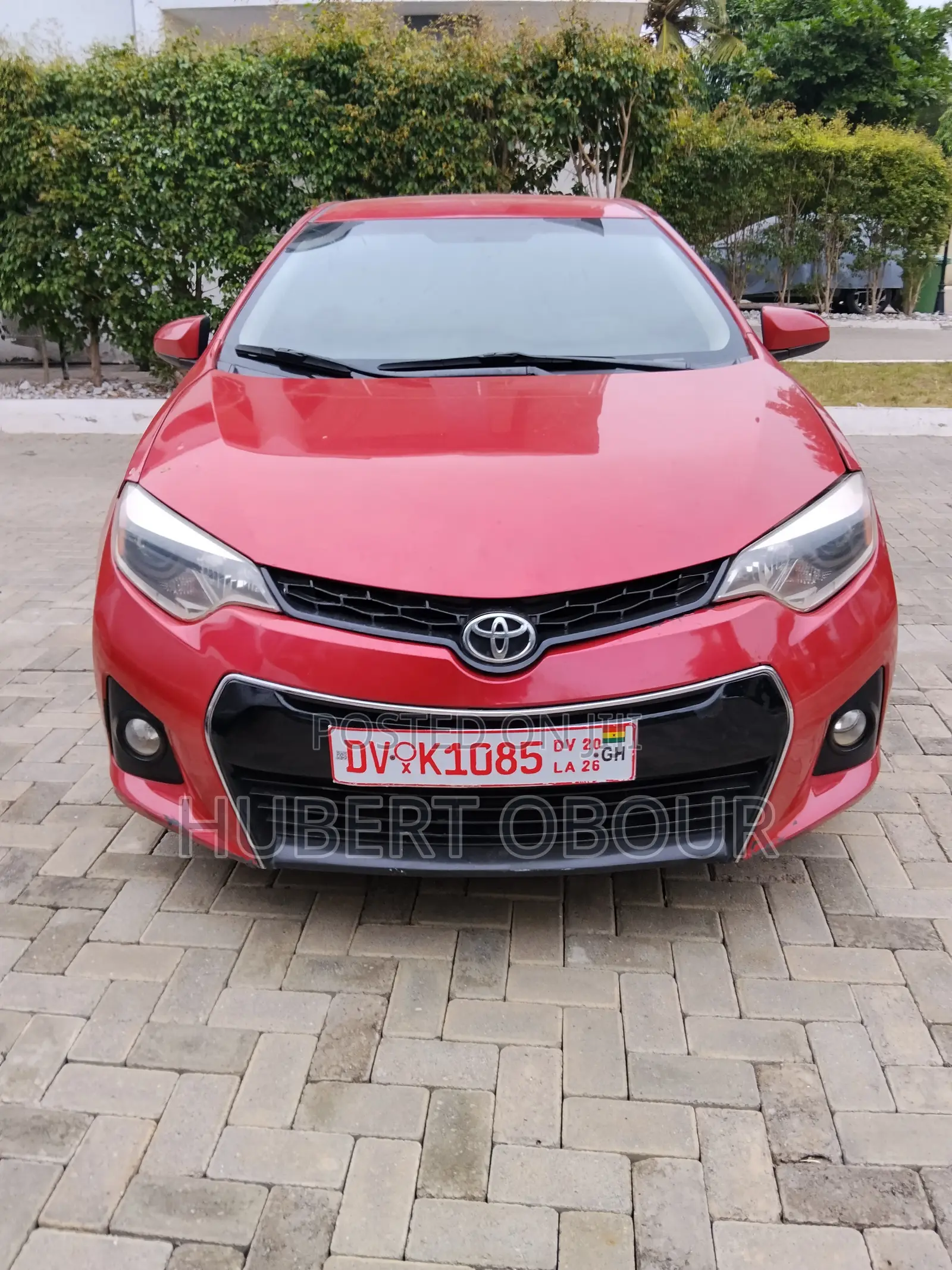Toyota Corolla 2015 Red