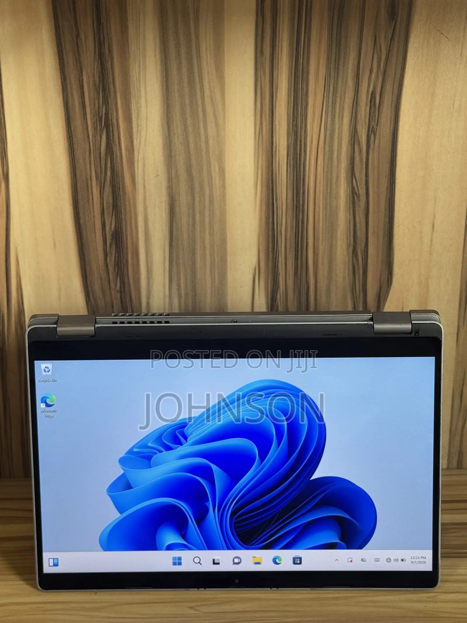 Laptop Dell Latitude 5300 2-in-1 8GB Intel Core i5 SSD 256GB