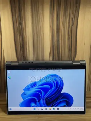 Laptop Dell Latitude 5300 2-in-1 8GB Intel Core i5 SSD 256GB