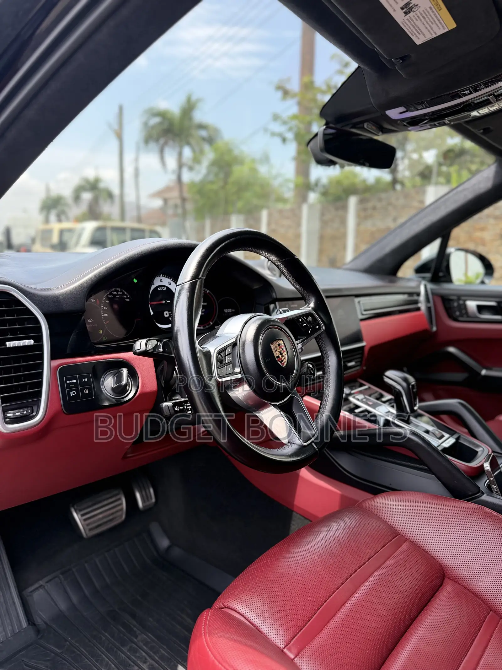 Porsche Cayenne GTS 2022 Black