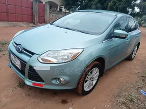 Ford Focus 2012 Green