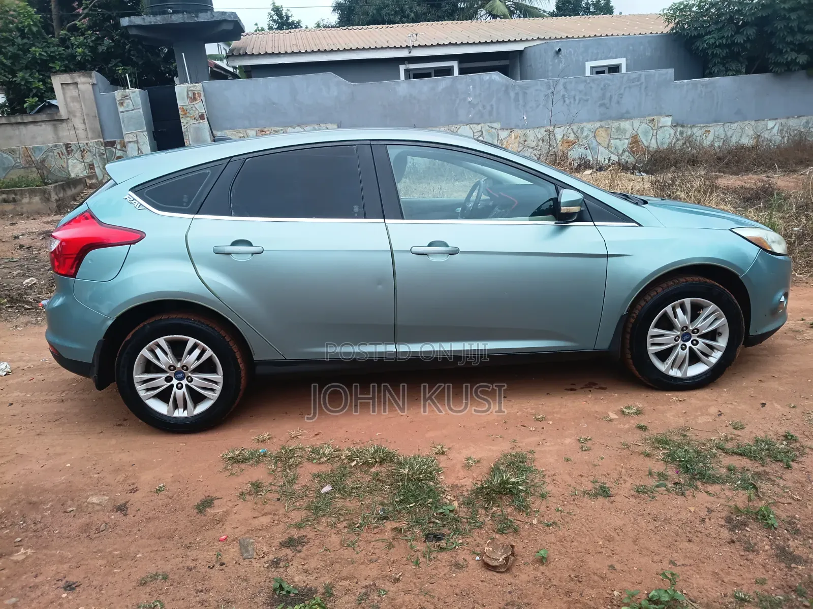Ford Focus 2012 Green