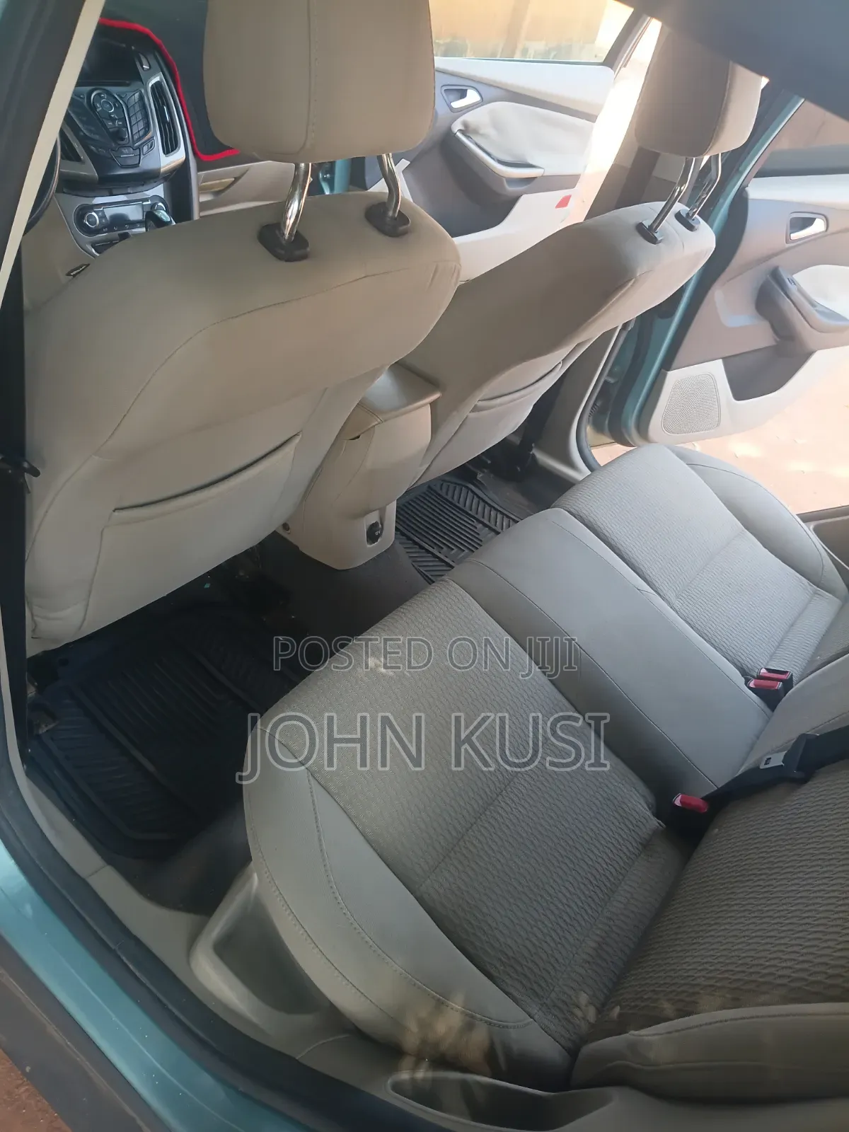 Ford Focus 2012 Green